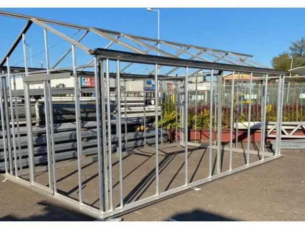 Invernadero recreativo (aprox. 21 m²)